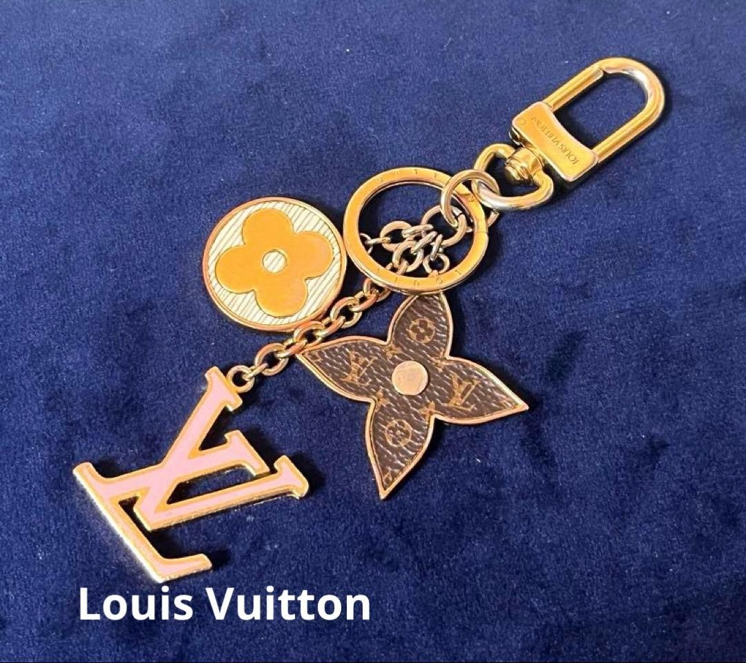 Louis Vuitton Monogram Flower Charm