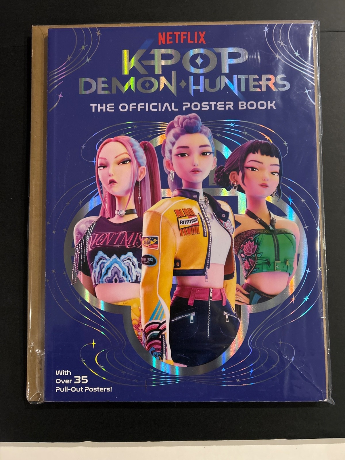 K Pop Demon Hunters The Offical Poster Book Boarded and bagged New Never Open NM