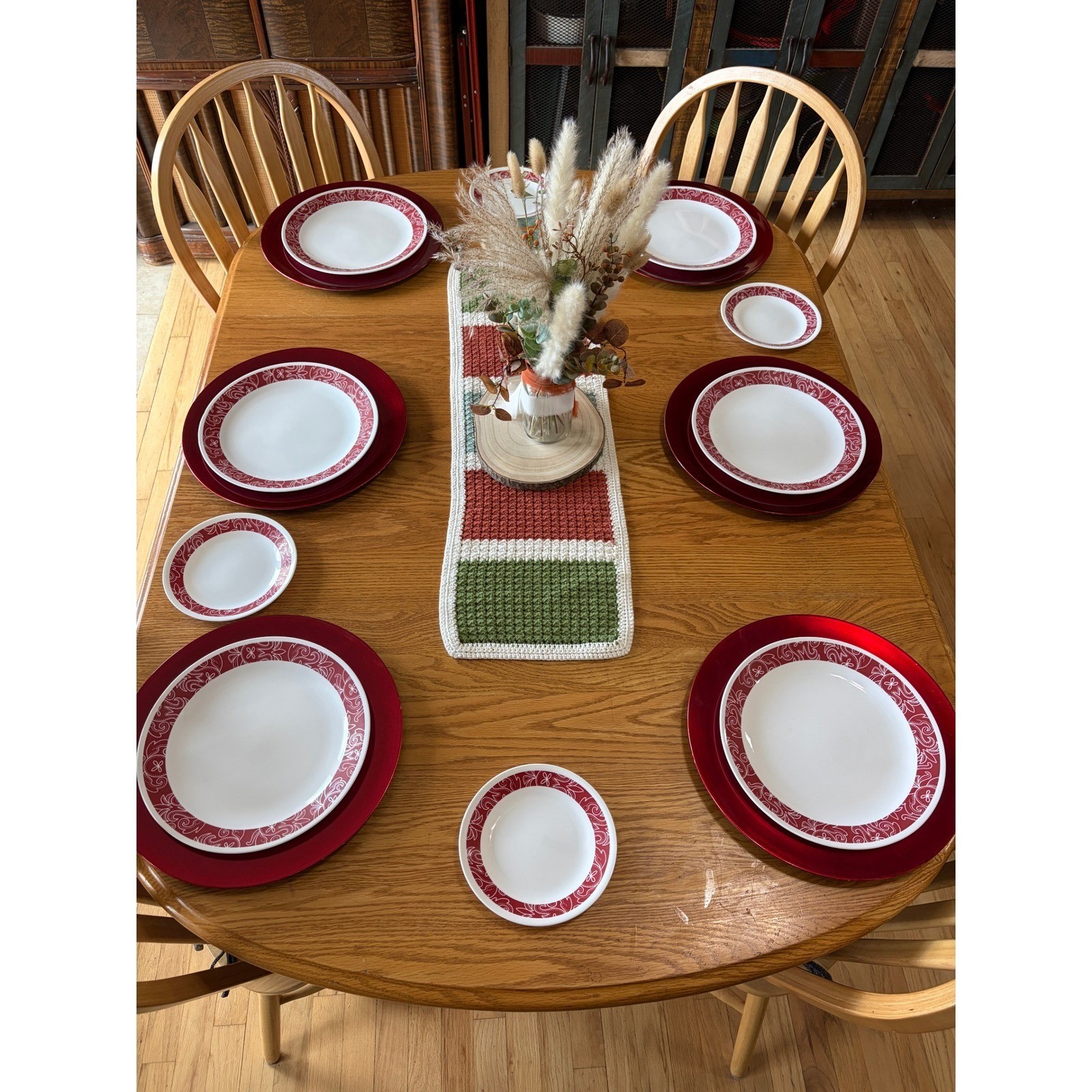 Corelle Bandhani Dinner Plate – Red Paisley Bandana Pattern – Vitrelle USA