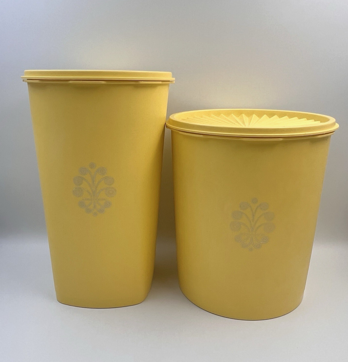 Vintage Tupperware Servalier Yellow Canister Set with lids 805 1222