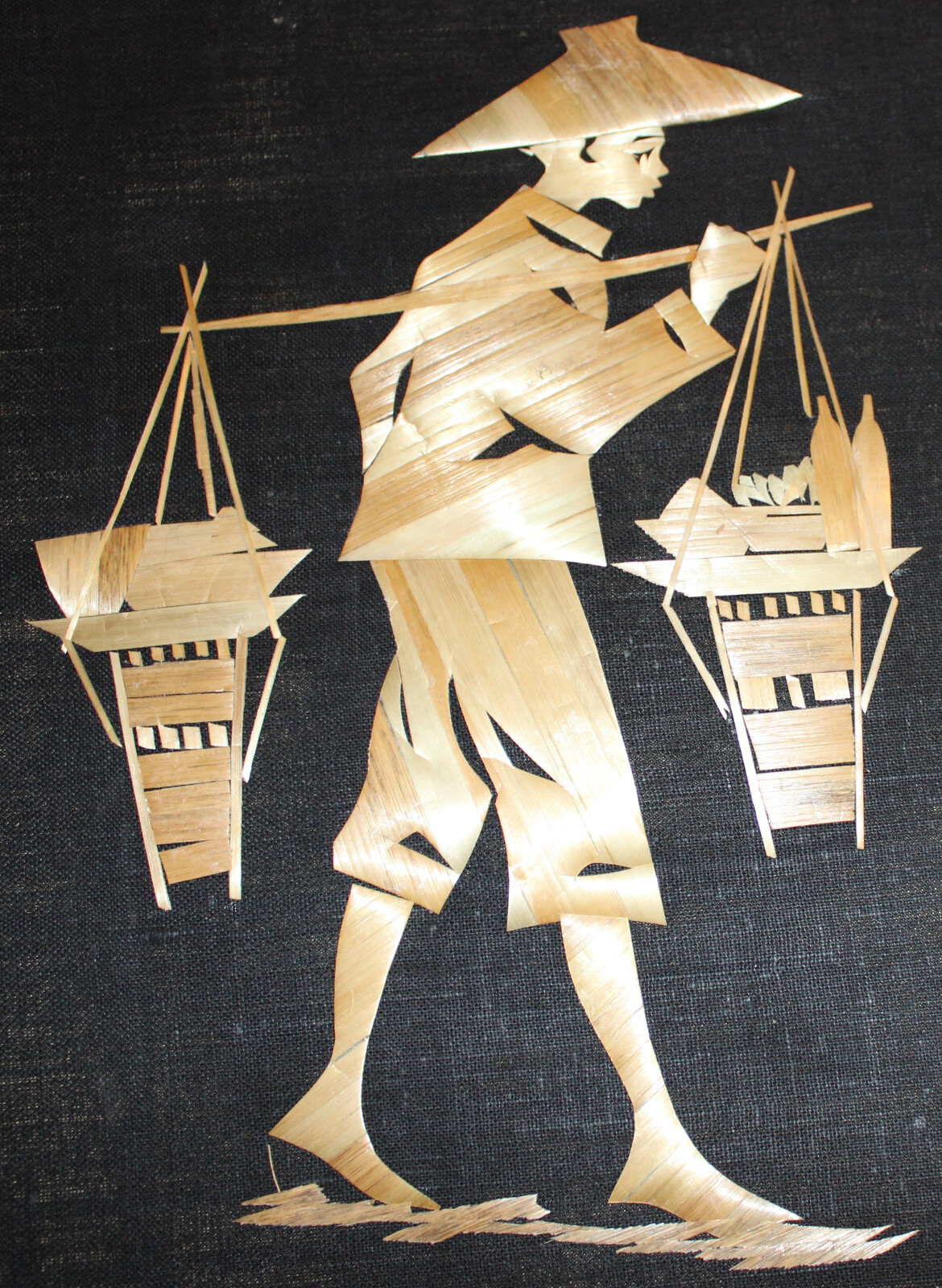 Vintage INTRICATE BAMBOO STRAW ART MAN CARRYING FOOD 11X15 M5
