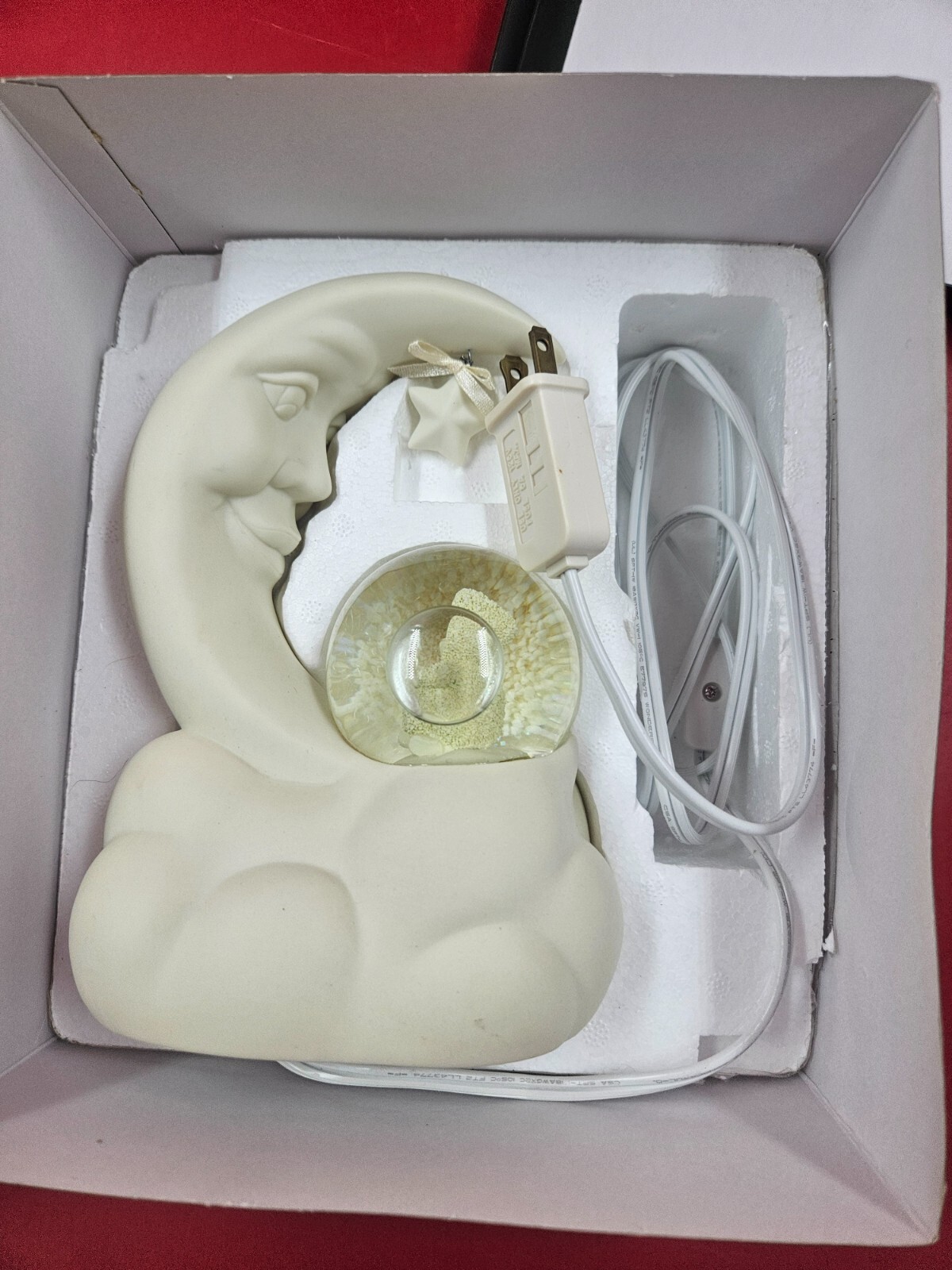 Snowbabies Department 56 Illuminated In the Light of the Moon Night Light in Box