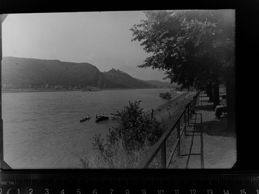 30075302 - 5456 Rheinbrohl shore section Neuwied LKR