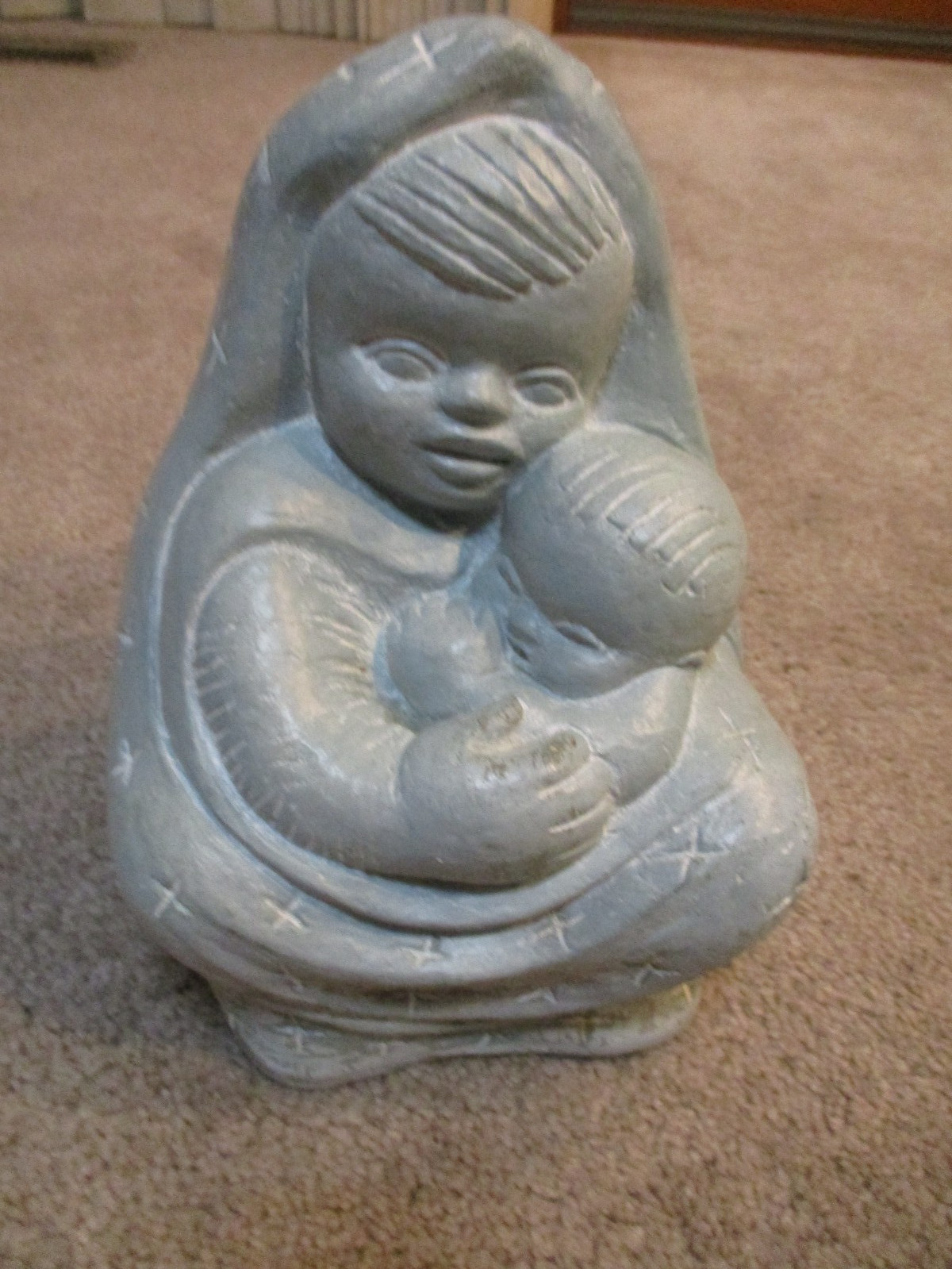Isabel Bloom Figurine Sculpture Mary With Baby Jesus Late 90's