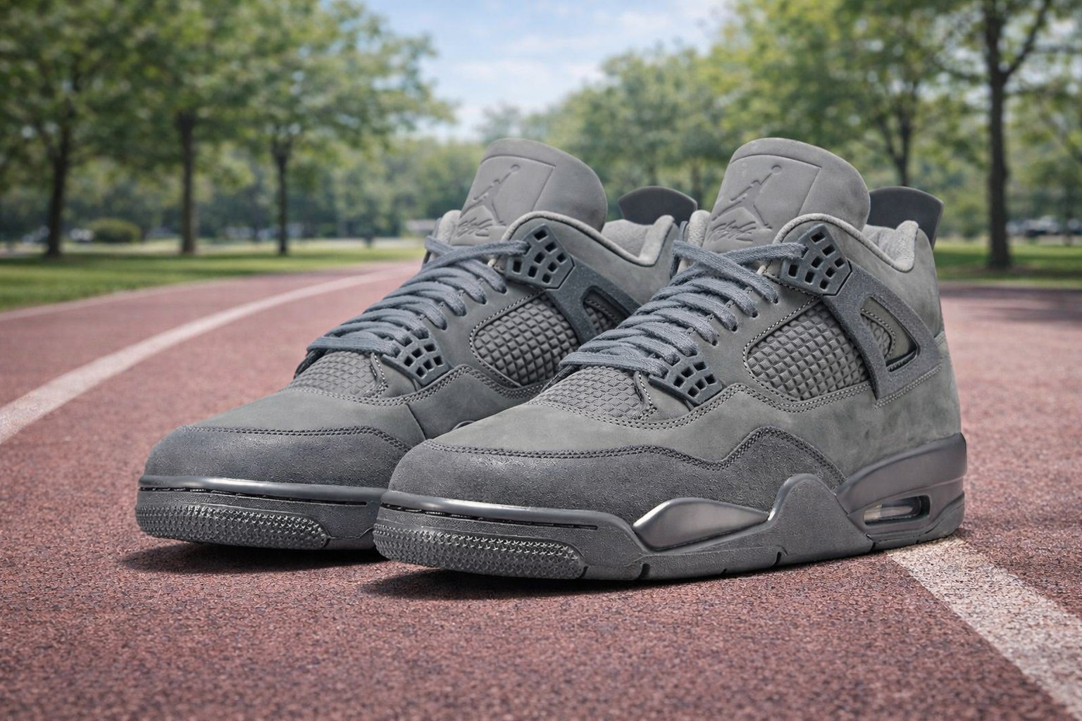 Jordan 4 Retro SE Paris Wet Cement  Size US 7-12  (MEN)