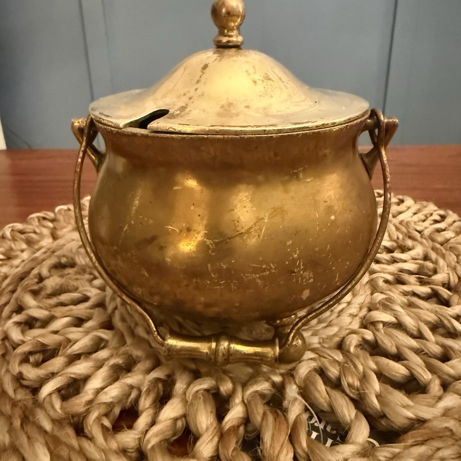 Vintage Solid Brass Smudge Pot Cauldron Fire Starter w/ Lid – 6” – 5 lbs – EVC