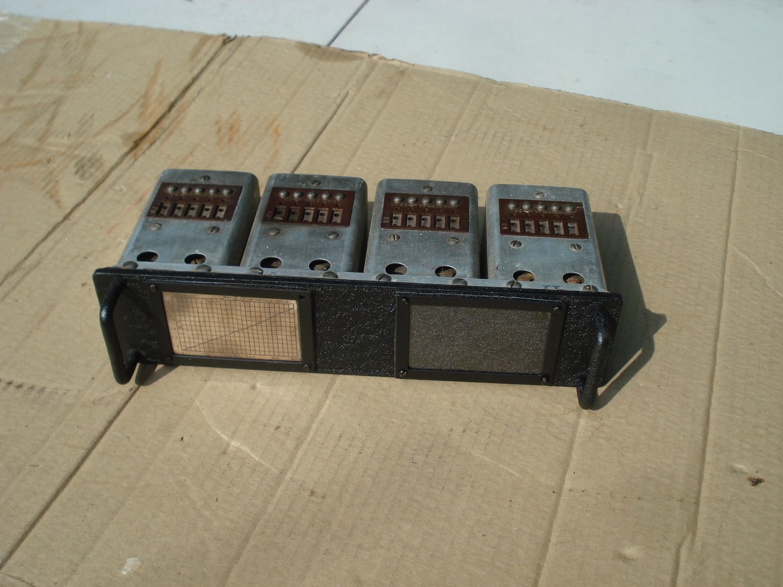 National HRO  Plug-in Tuning Coil .9-2.0 Mc AM Broadcast Band  Untested