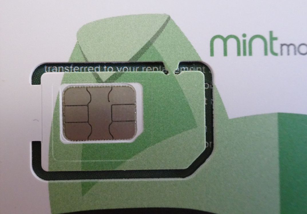 Mint mobile Mini Micro Nano SIM card with key - NEW