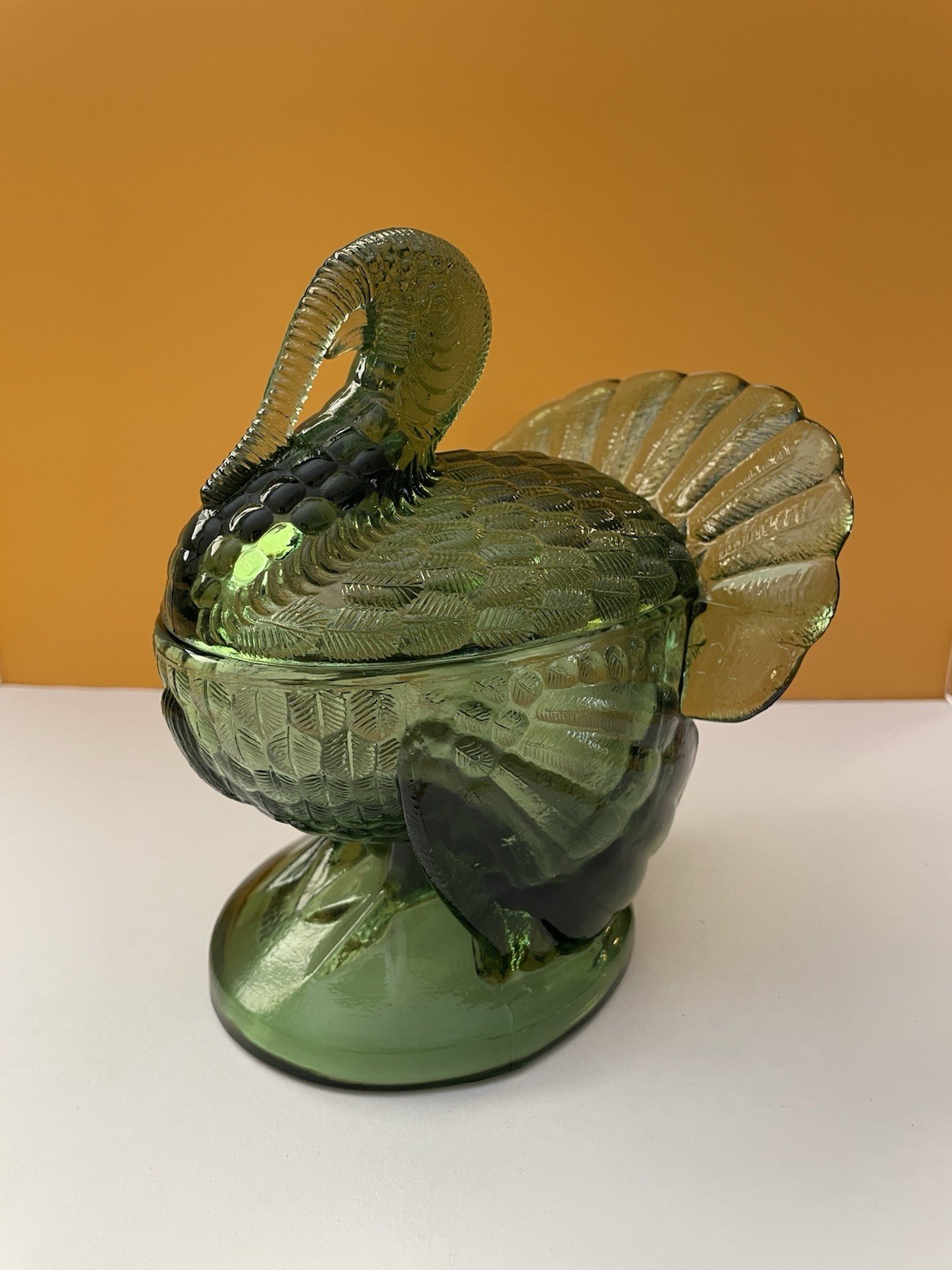 L.E. Smith Glass Turkey Hen On Nest Green