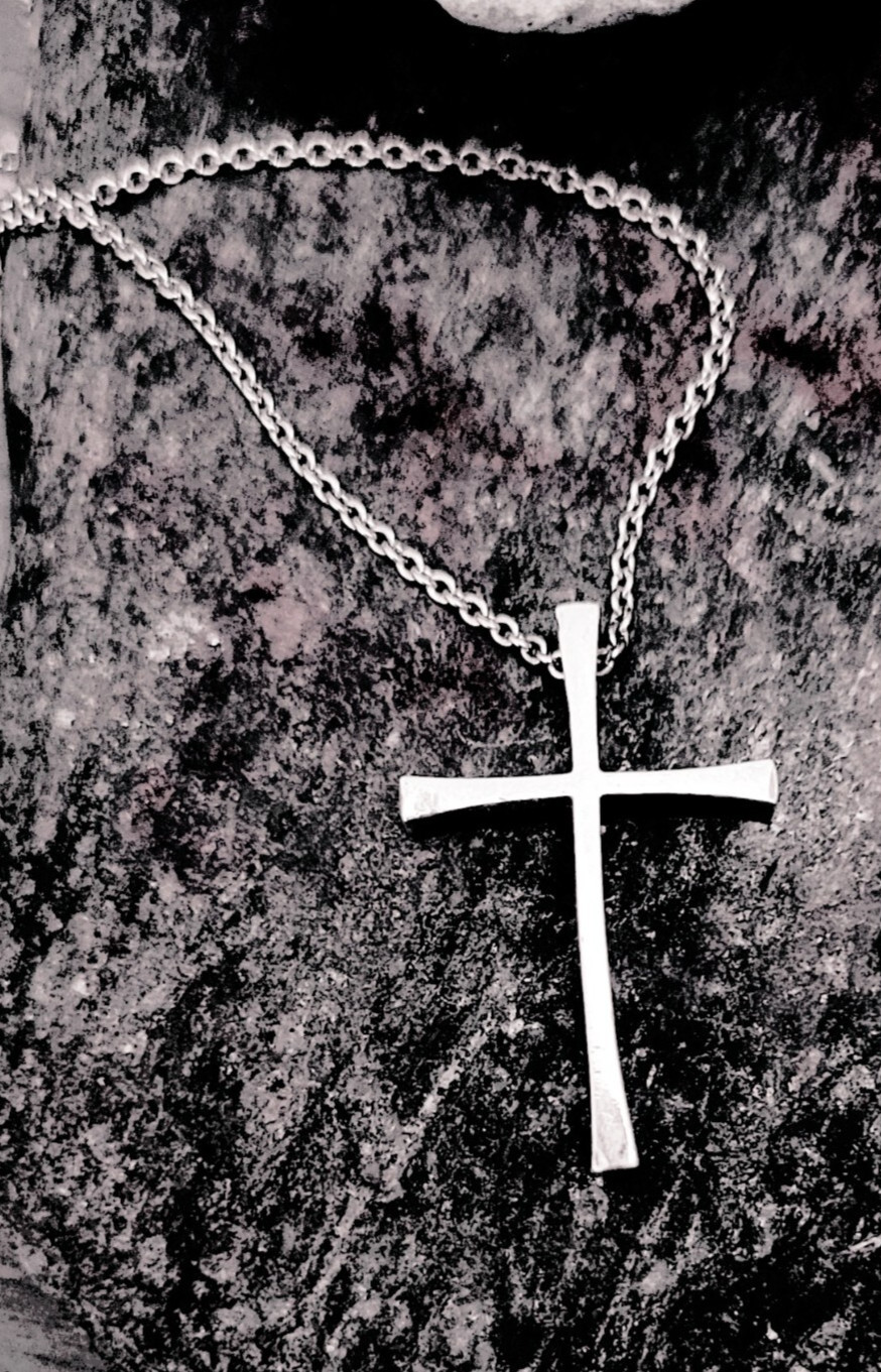 Retired James Avery Thick Cross Pendant on 16" Avery Chain Sterling Silver