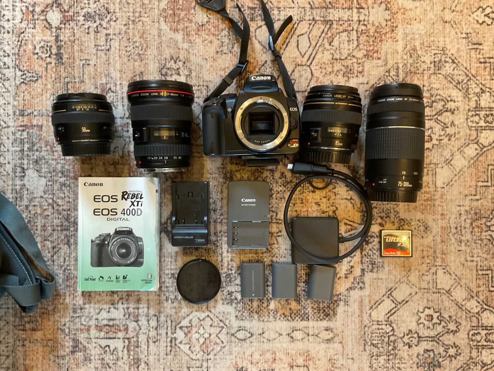 Canon Rebel XTi DSLR Camera with EF-S 18-55mm f/3.5-5.6 Lens - Black