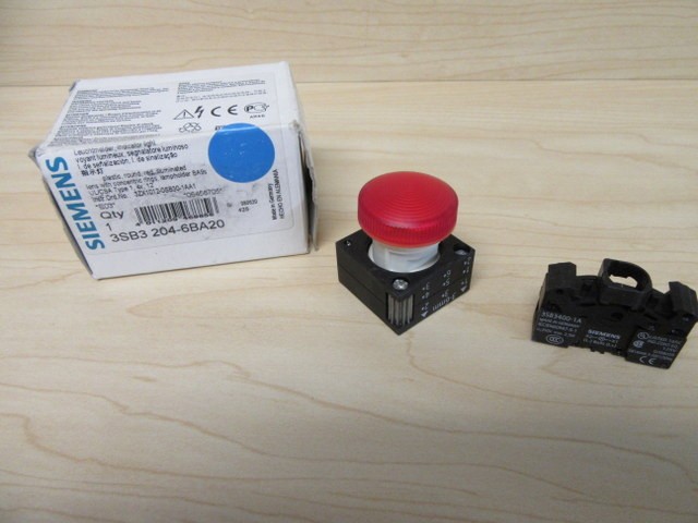 Siemens 3SB3 204-6BA20 Pilot Light Assembly