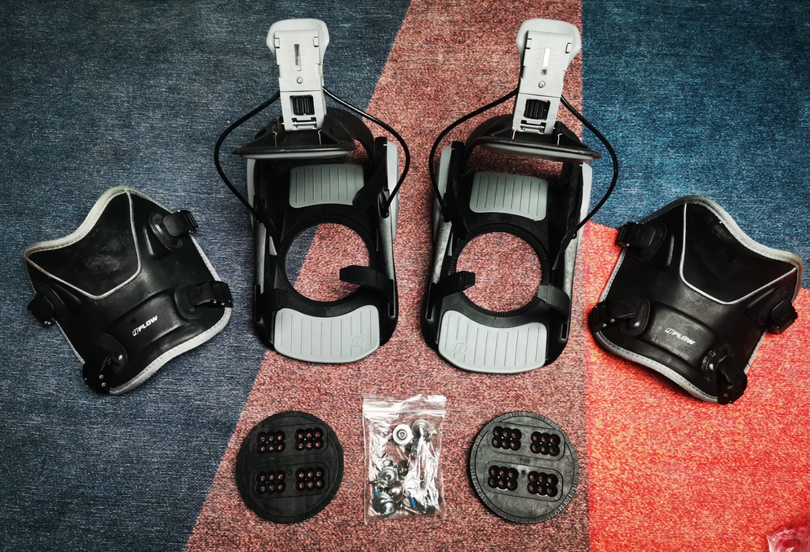 FLOW Snowboard Bindings - Large - Easy Step in