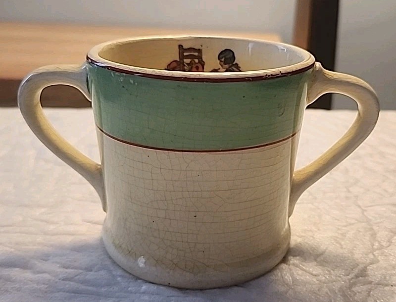 1932 Salem China Pottery Two Handled Childs Cup Feeding Teddy Bear Juvenile Ware