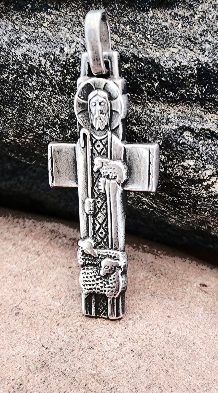 Retired James Avery  The Good Shepherd Cross Pendant