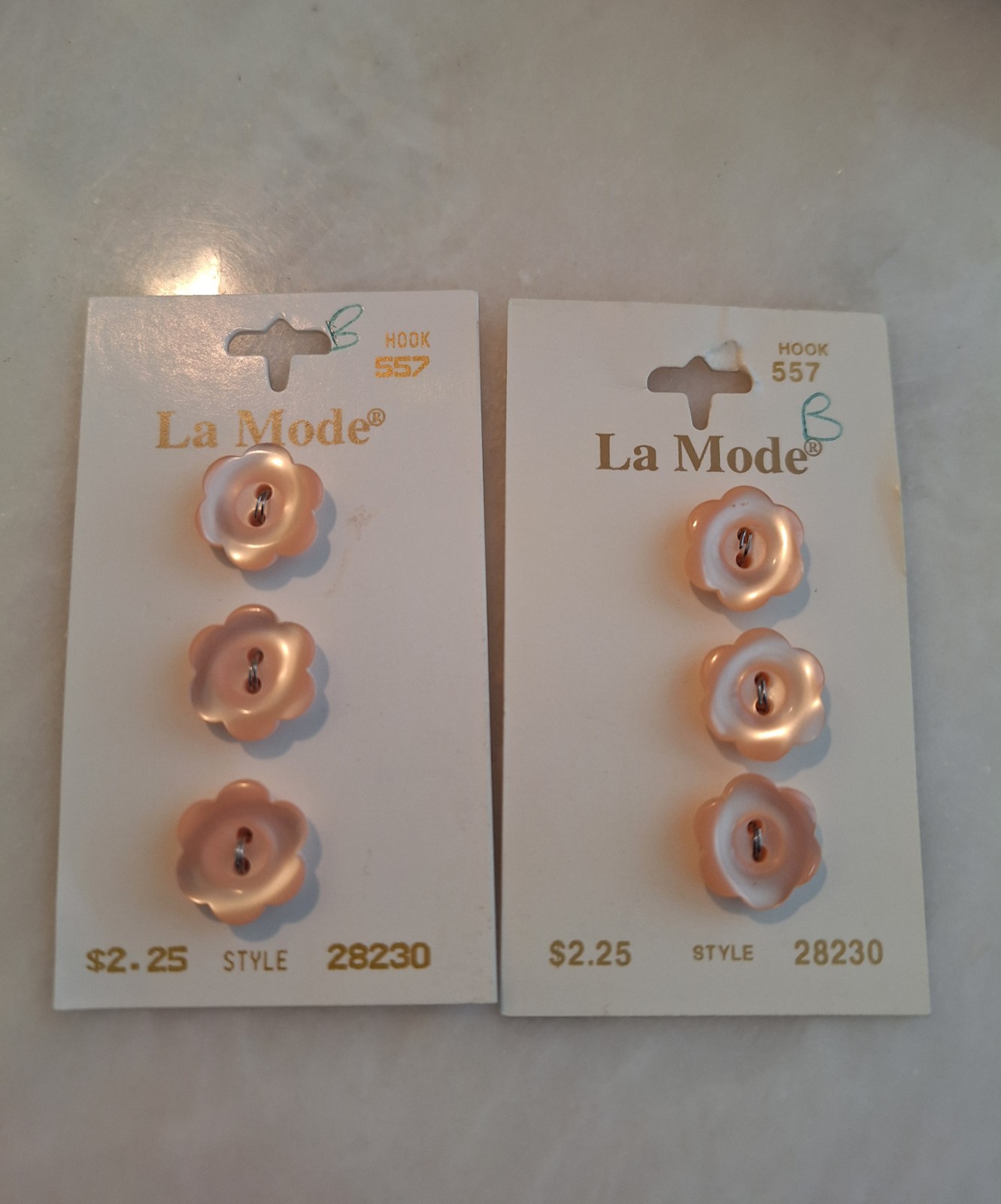 La Mode Peach Pearlized Buttons #28230 NOS~Lot of 2 Button Cards
