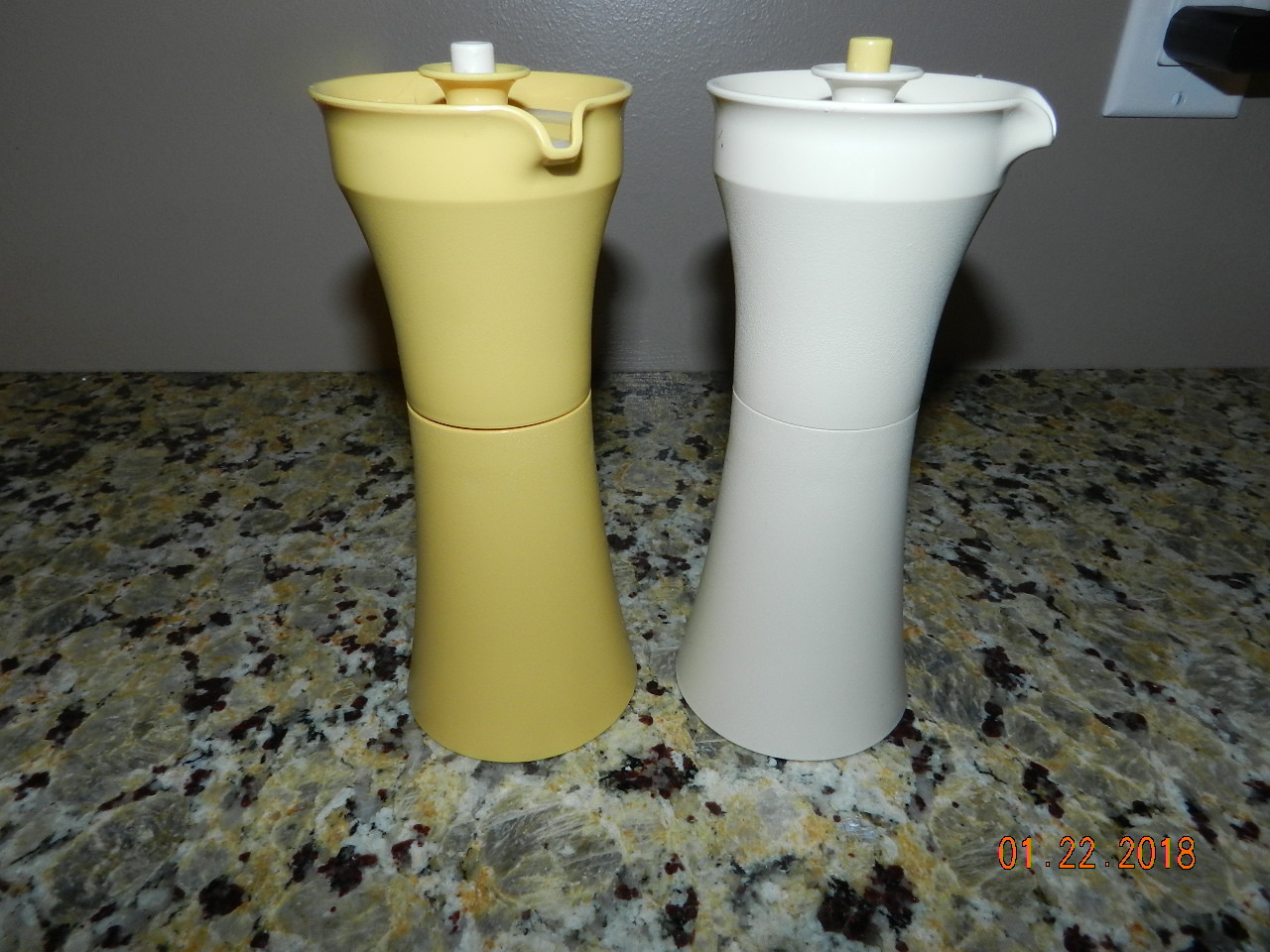 Vintage Tupperware Oil & Vinegar Cruets Set of 2 #1246 Push Button Lids