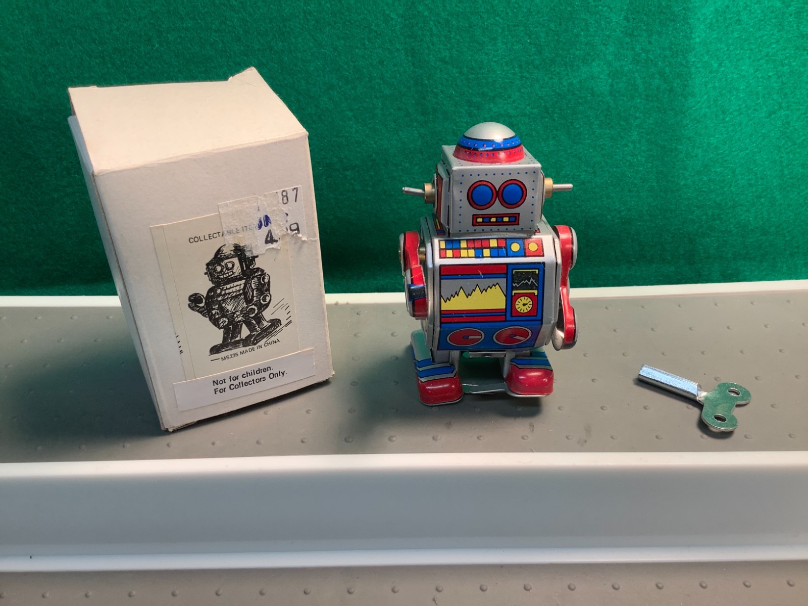 Silver Robot Wind Up Walking 3" Tin Toy With Key Box MS 235