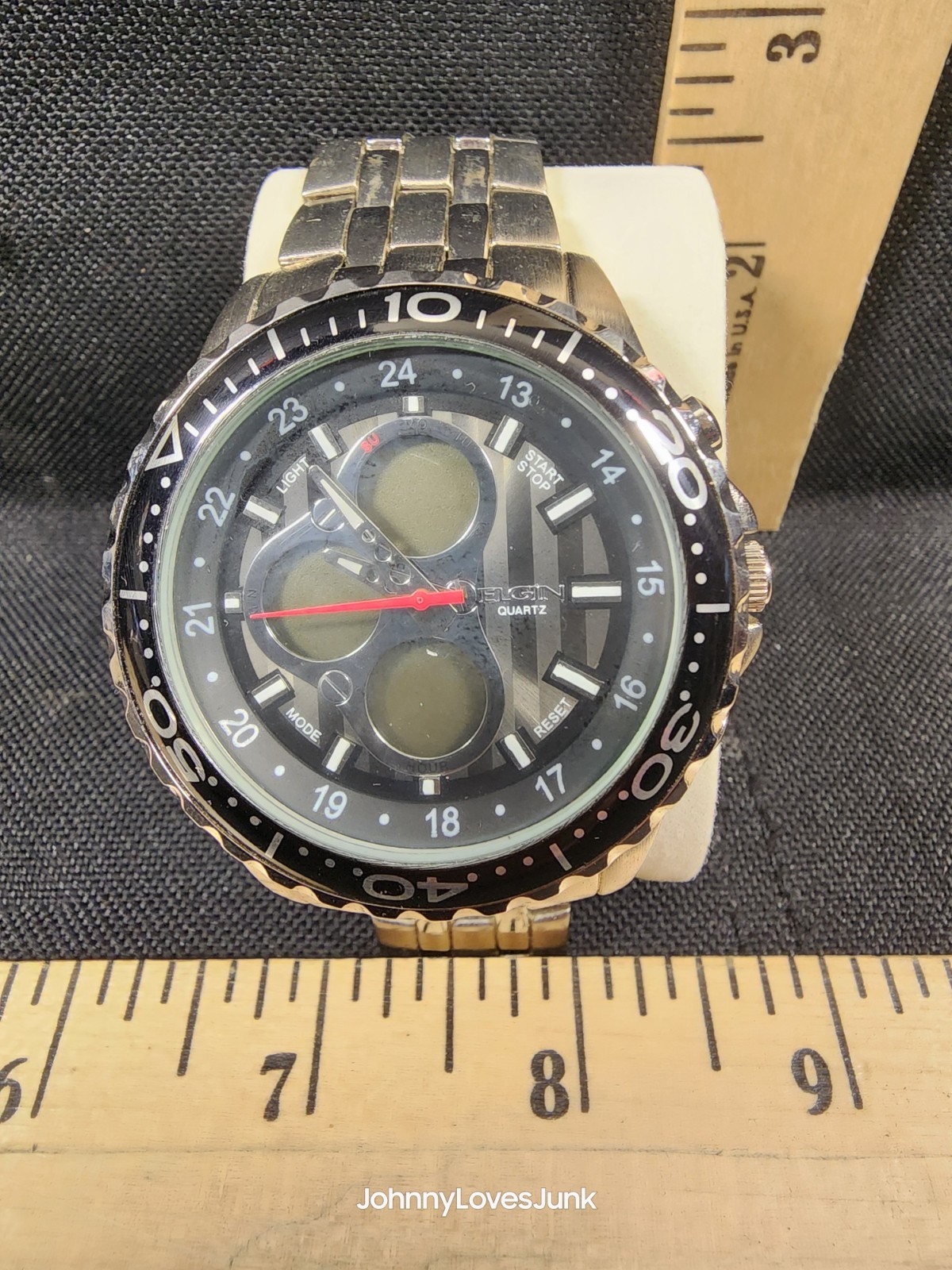 Elgin Chronograph Diver Watch Model# MZB Analog/Digital Works Runs Keeps Time