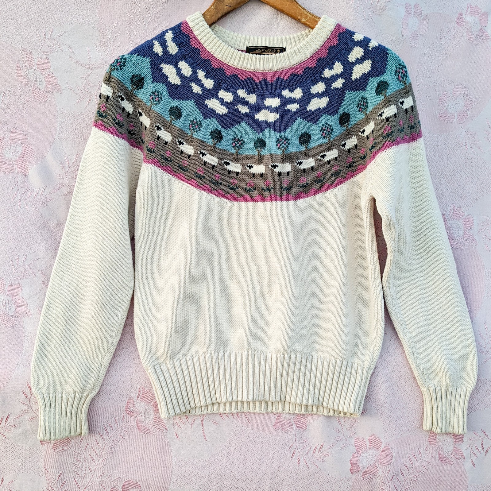 Vintage Eddie Bauer Sheep Sweater XS/S Cream Cotton Fair Isle Cottagecore Farm