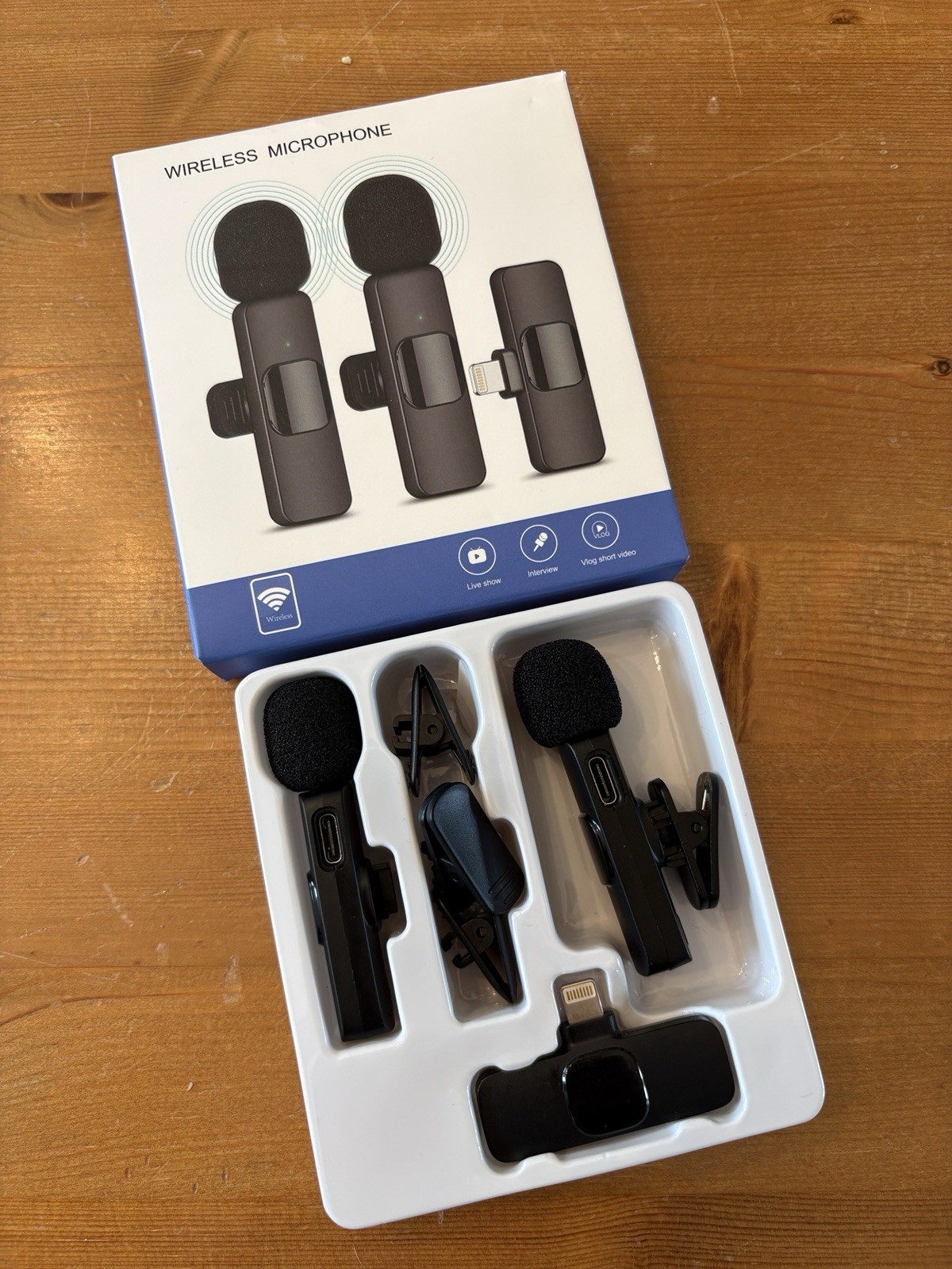 Wireless Microphone Set, 2 Microphones, Black, Plug & Play, With Lapel Clip