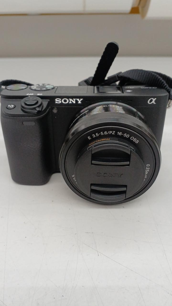 Sony A6400 Mirrorless Camera Used Excellent Condition From Japan