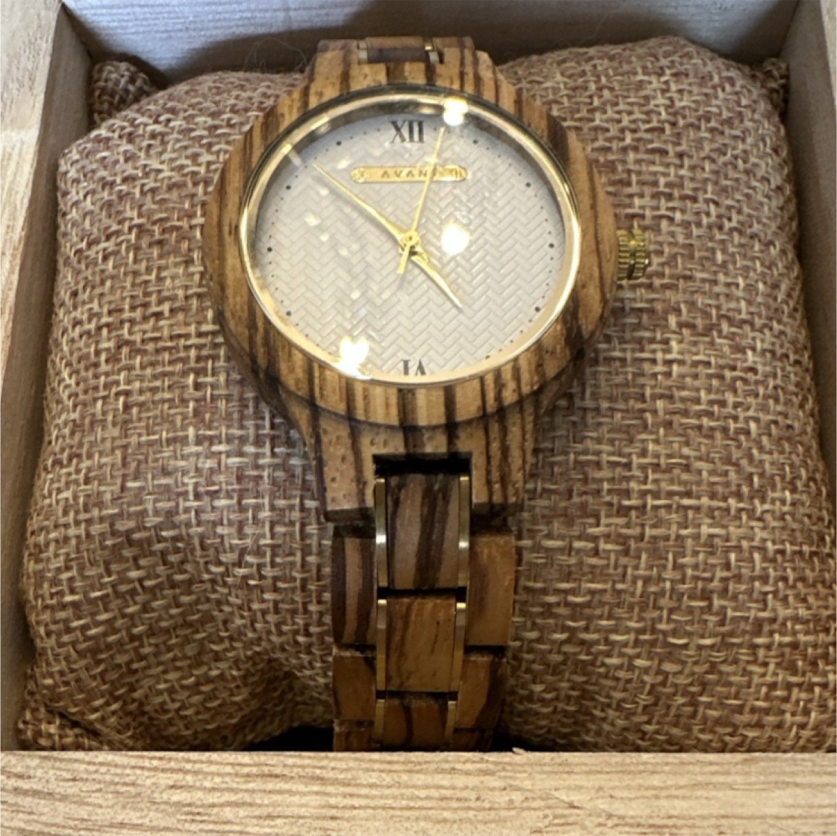 AVANTWOOD AVANT Wooden White Dial Roman Numerals Analog Brown Bracelet Watch