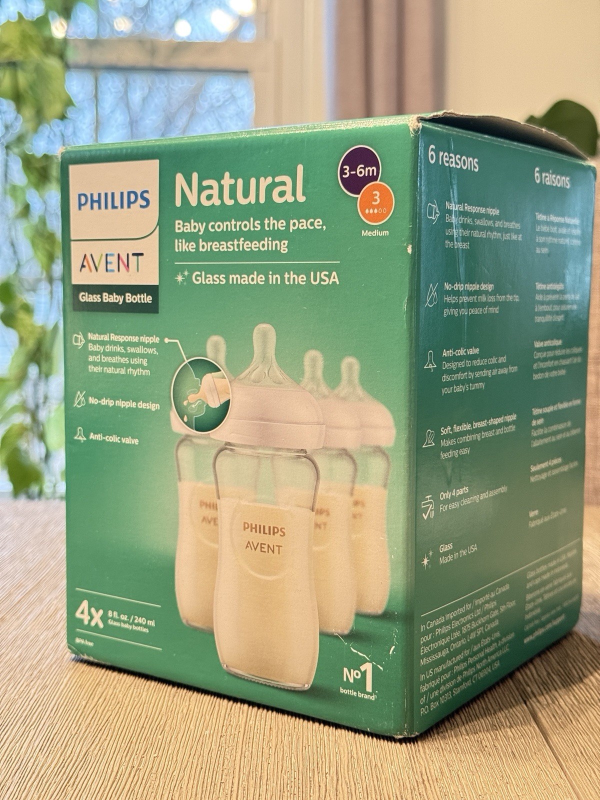 Philips Avent Natural Glass Baby Bottles with Natural Response Nipples - 4x 8oz