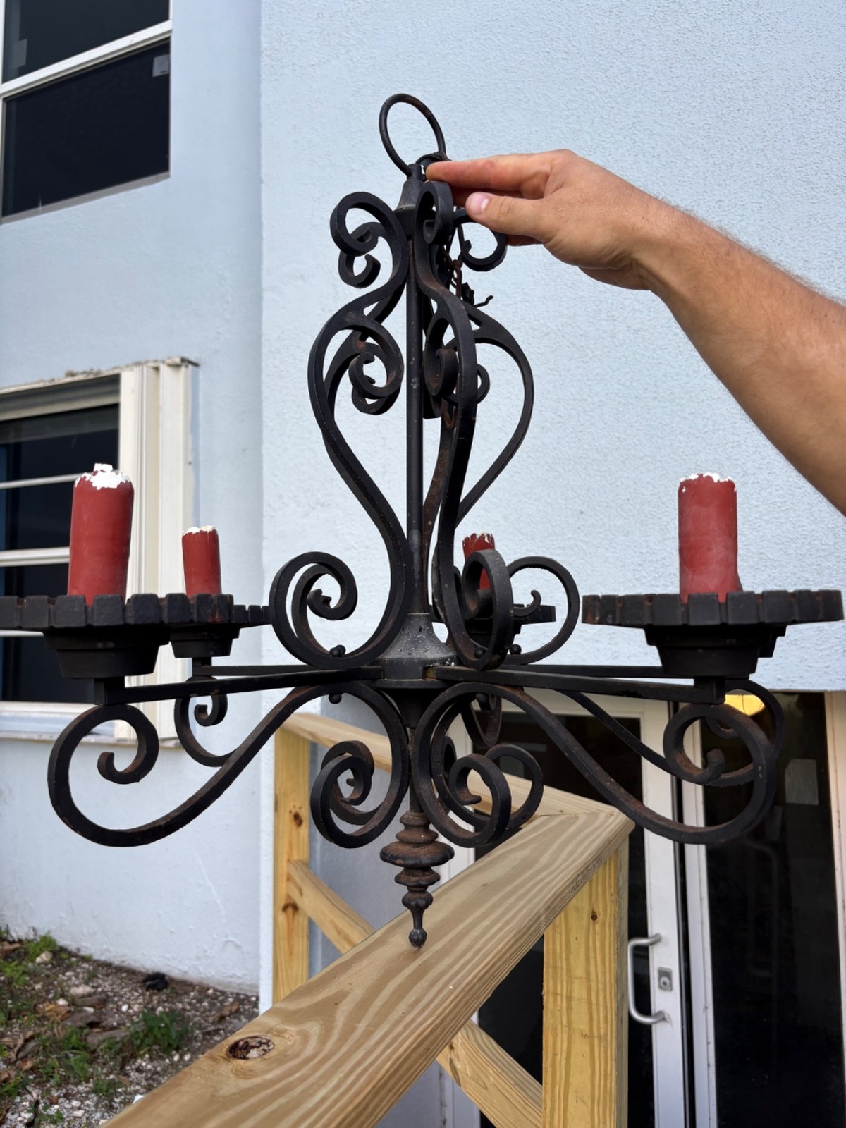 Elegant Fixture Gorgeous Vintage Italian Twisted Iron Chandelier 5 lights