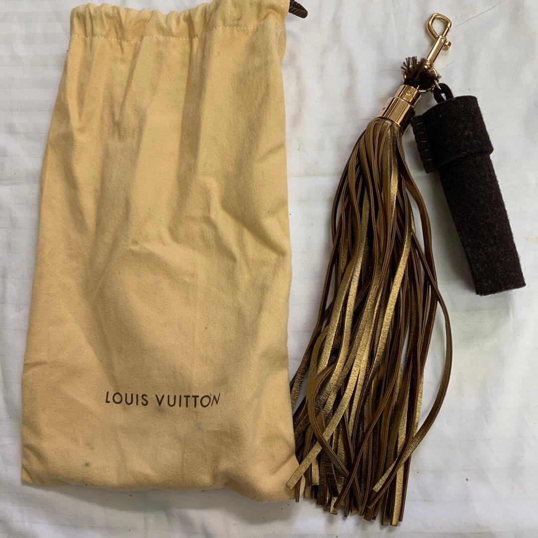 M)LOUIS VUITTON Tassel Bag Charm