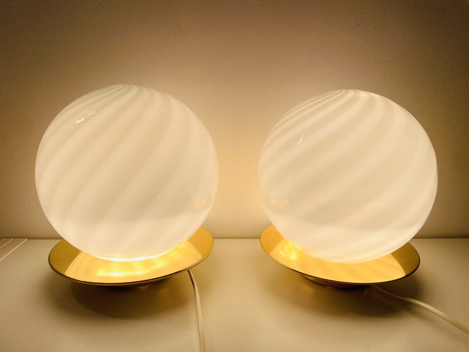 Set 2 Venini lamps with swirl processing Murano glass 80s Vintage