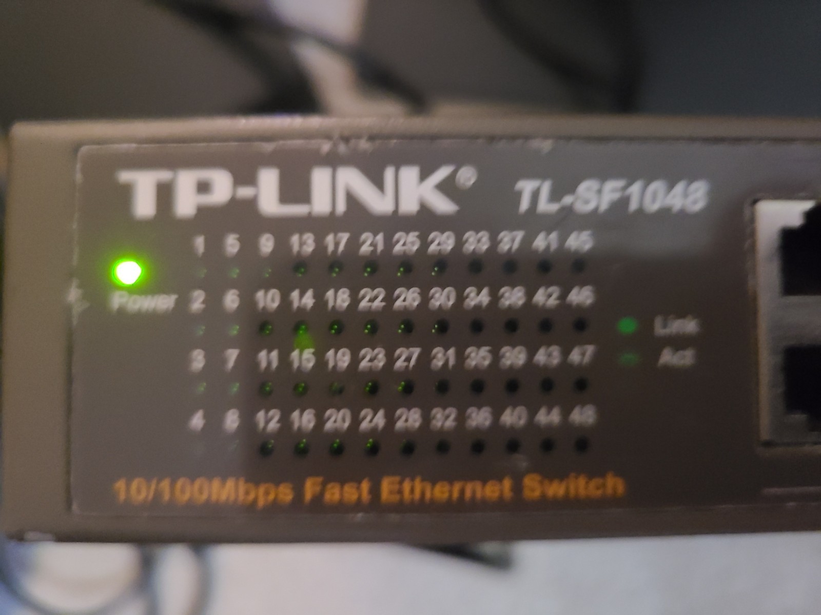 TP-LINK Technologies TP-Link (TL-SF1048) 48-Ports Rack-Mountable Ethernet Switch