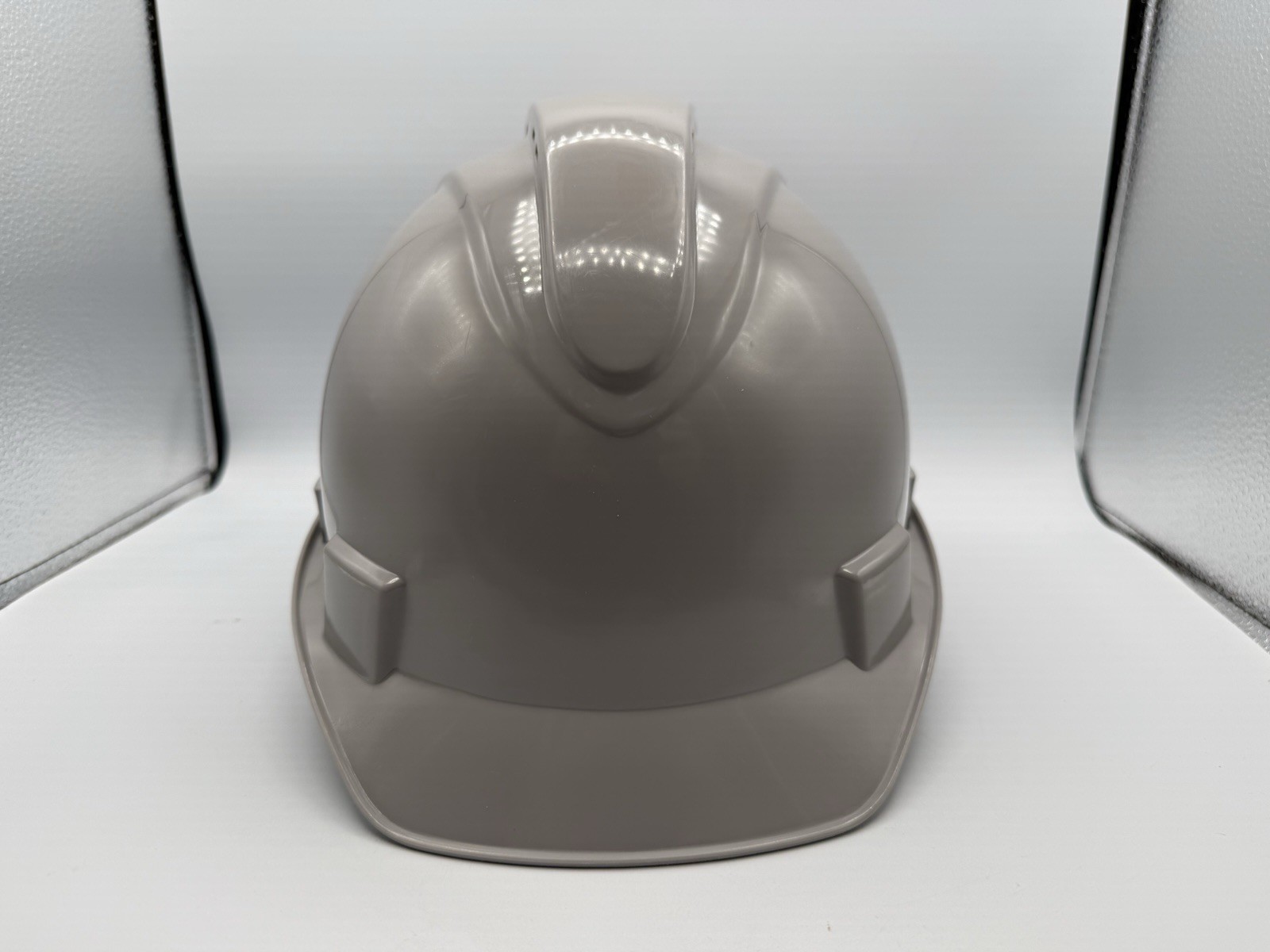 Honeywell Hard Hat: Gray No Graphics Ratchet Four Points Type 1 Class C NSB 110