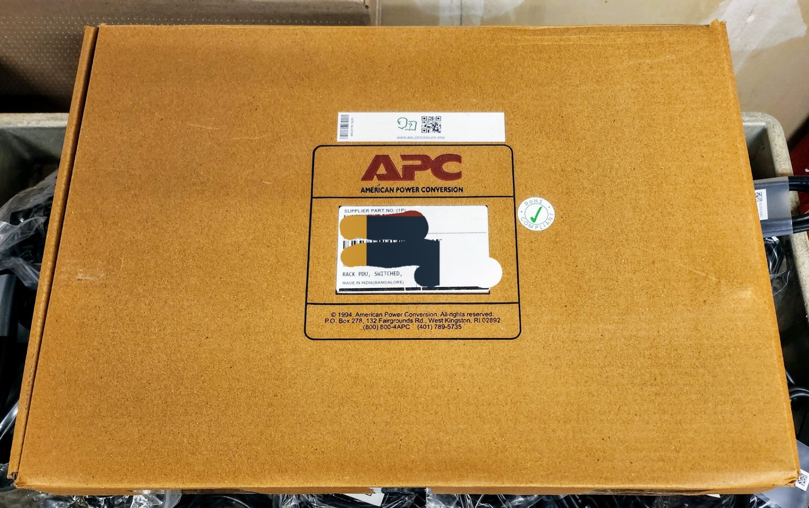 APC AP7901B * Rackmount PDU * Switched * 1U * 20A * 120V * 8 Port