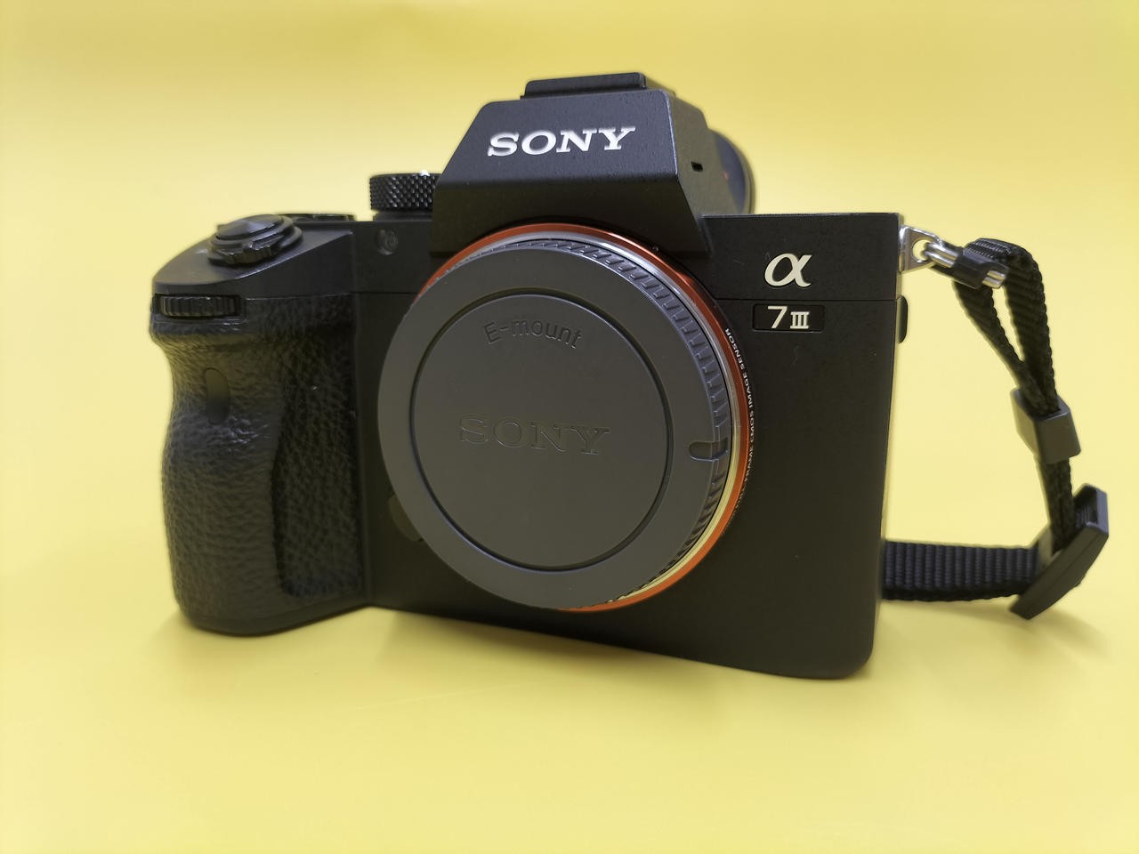 Sony α7 III Mirrorless Camera 24.2MP 4K Wi-Fi Bluetooth Used From Japan