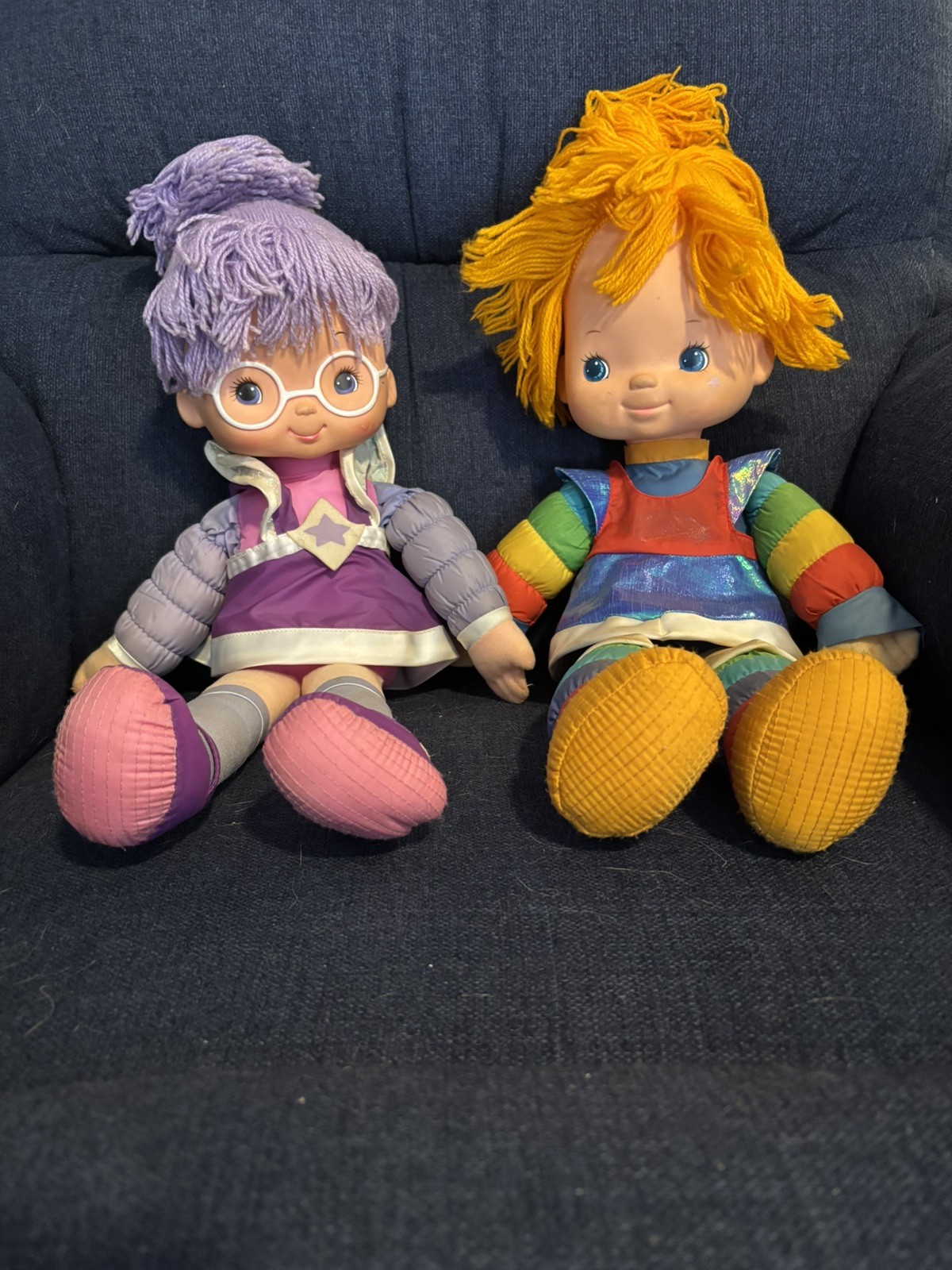 Vintage 1983 Rainbow Brite Doll & Accessory Lot. Two 18” Dolls, Seven 10” Dolls.
