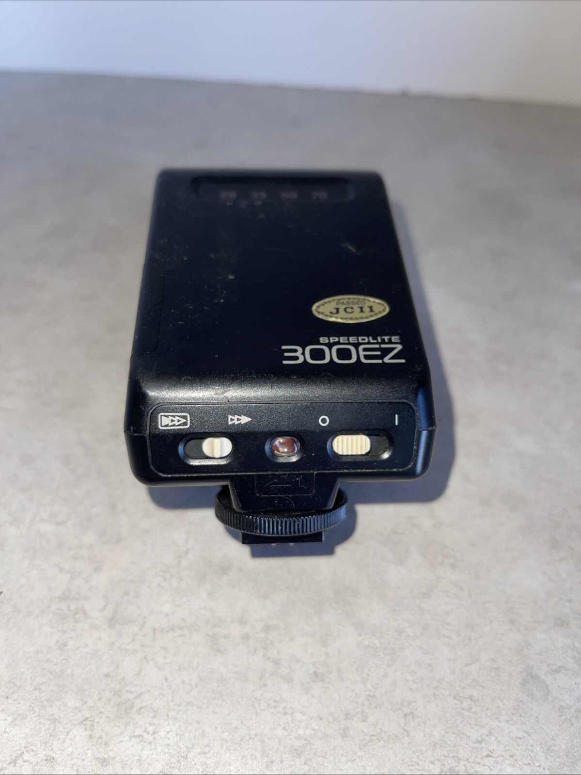 Canon 300 EZ A-TTL Speedlite Flash Untested 35mm