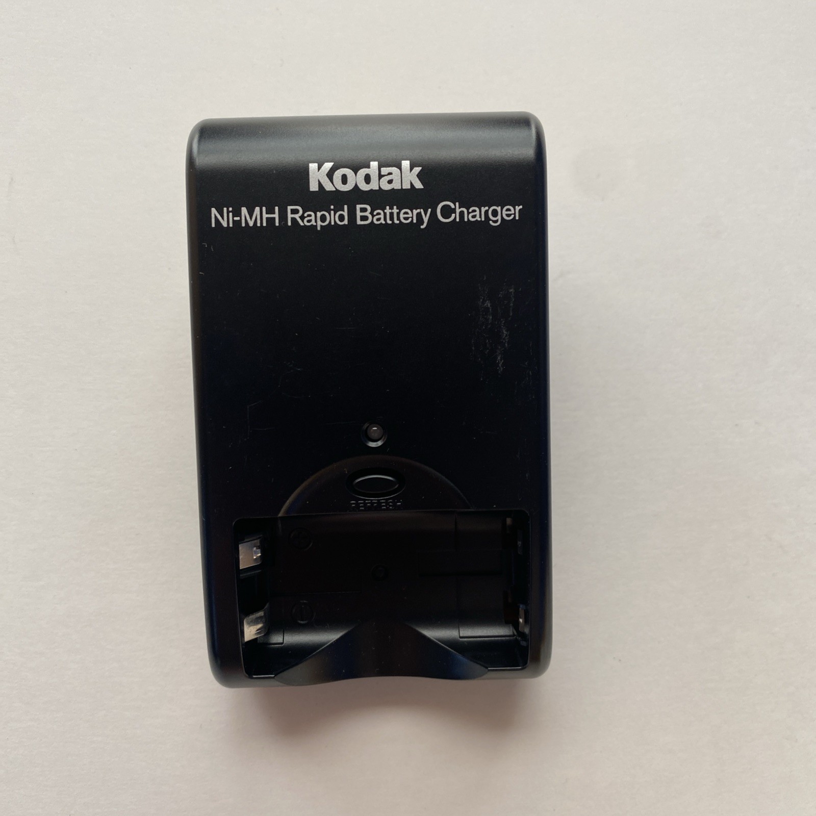 Kodak Ni-MH Rapid Battery Charger K4500 for Rechargeable Batteries AA Size