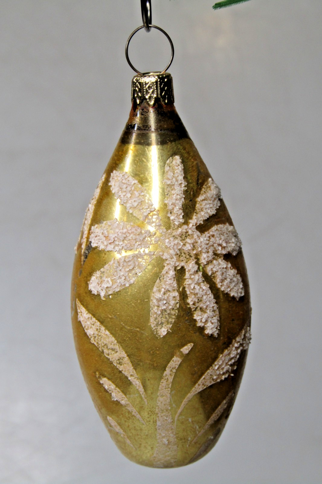 Antique Vintage Blown Glass Mica FLOWERS DROP Gold Christmas Ornament Germany