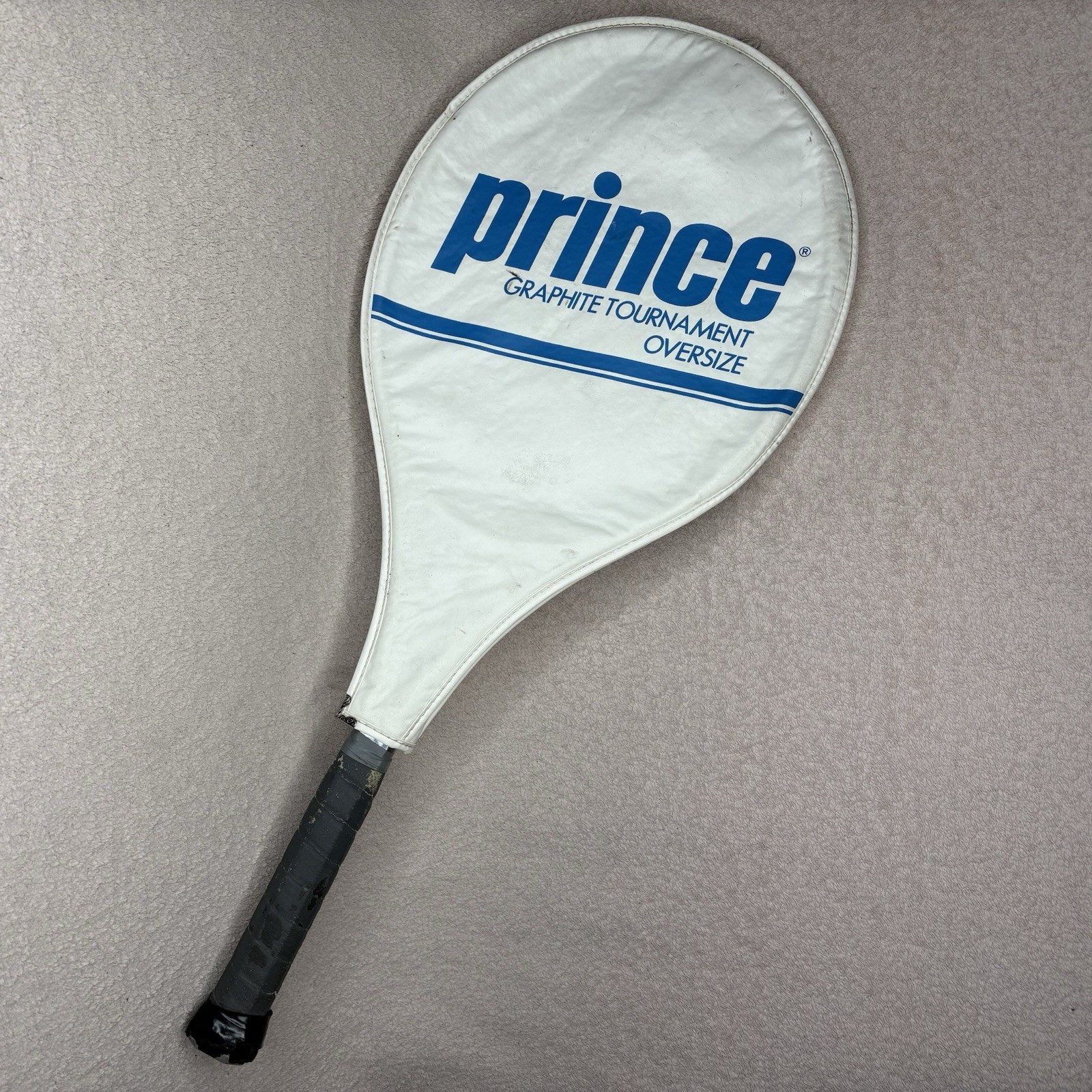 Prince Graphite Tournament Oversize Tennis Racket with Cover 4 1/4 Grip Active
