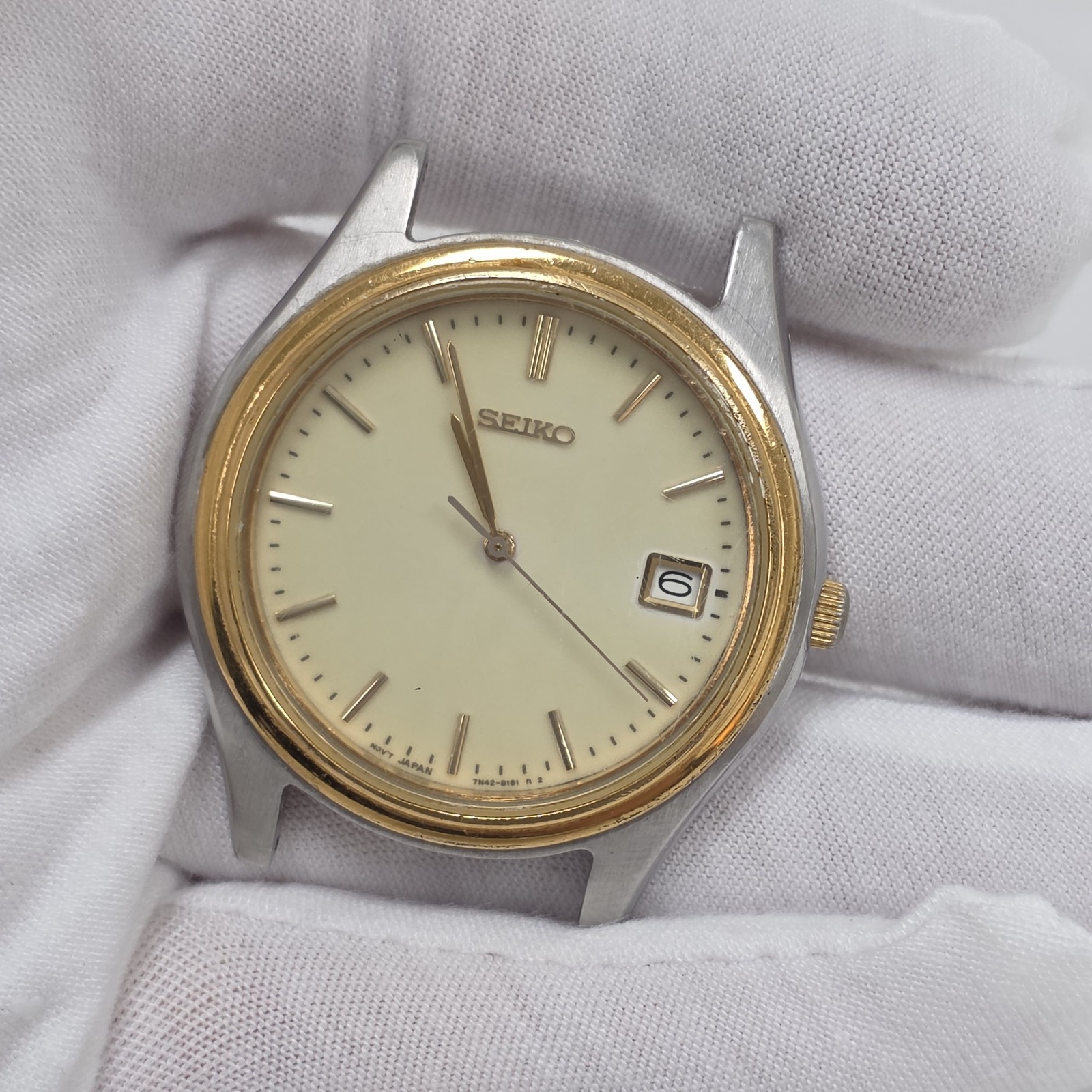 Seiko Men's Vintage Watch Date 7N42-8089 Japan Two Tone Glow Dial