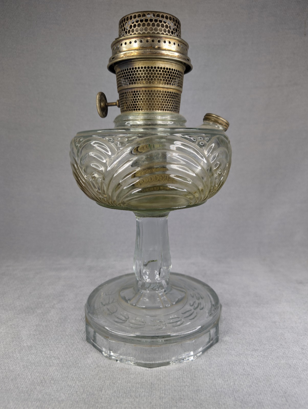 Vintage Aladdin Washington Drape Clear Glass Oil Lamp Model B-53 Nu-Type Burner