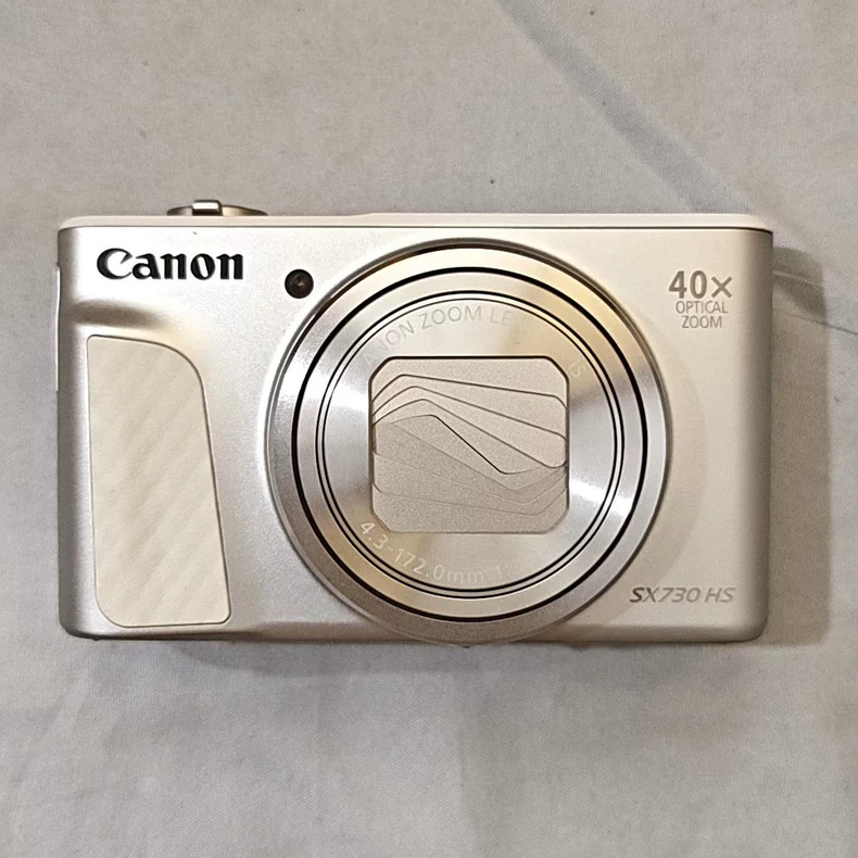 Canon PowerShot SX730 HS Digital Camera 20.1 MP 40x Optical Zoom Built-in Wi-Fi