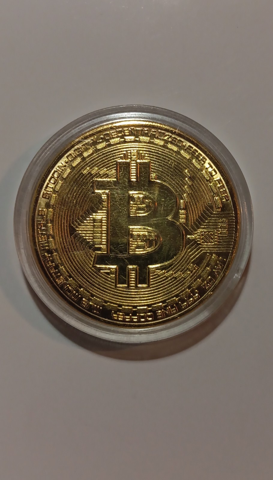 Bitcoin Physical Collectible Token Gold Color Crypto-Collectible Case