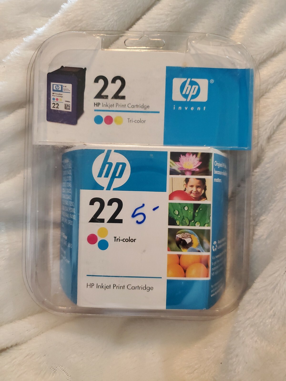 HP 22 Tri-Color Ink Print Cartridge New, Original EXPIRED 