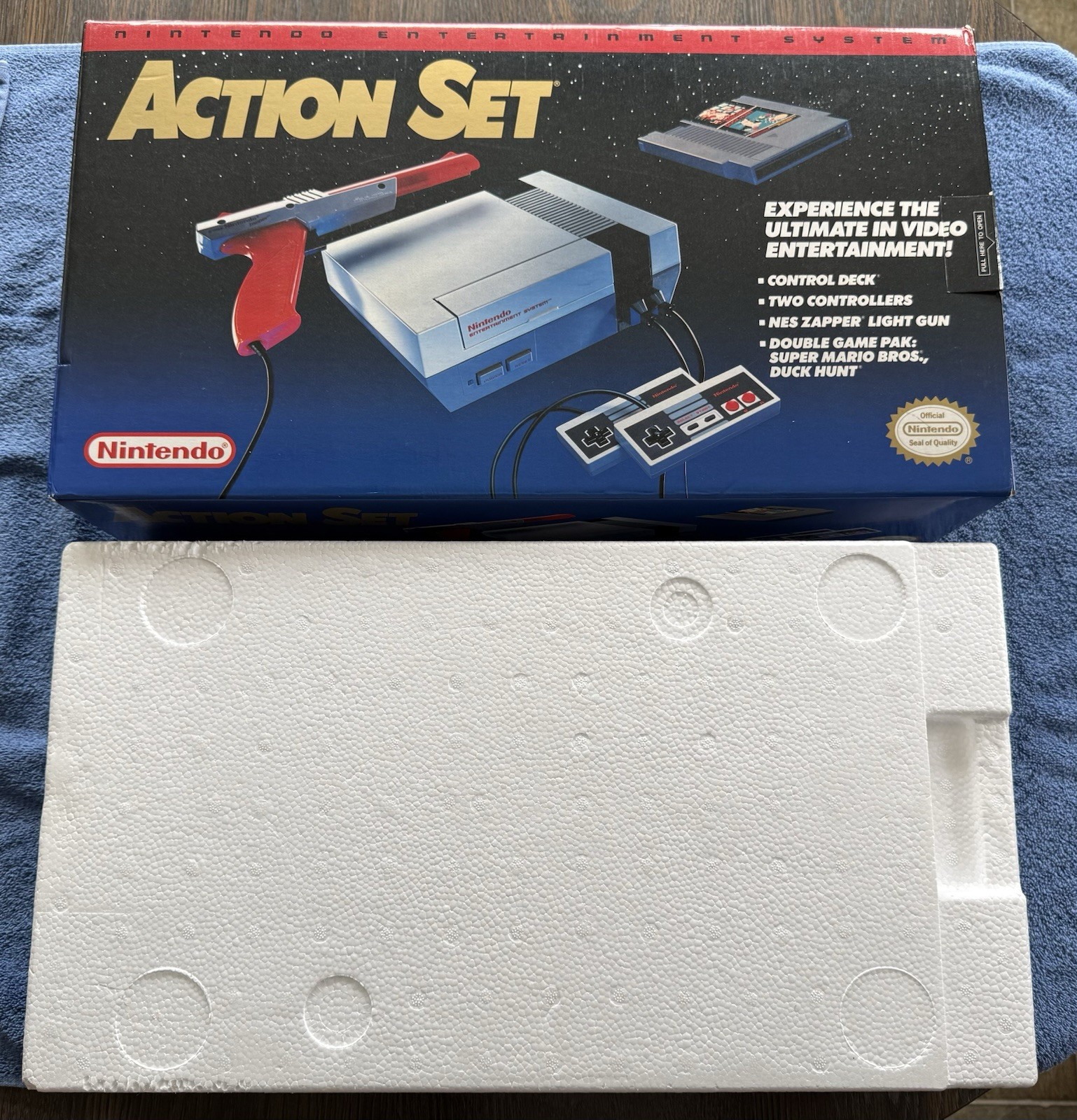 Oval Seal NES Action Set BOX FOAM & MANUALS ONLY Great Shape! Nintendo 1990 🔥