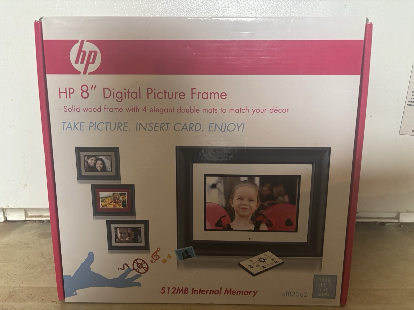HP 8" LCD Digital Picture Frame 512MB Internal Memory 