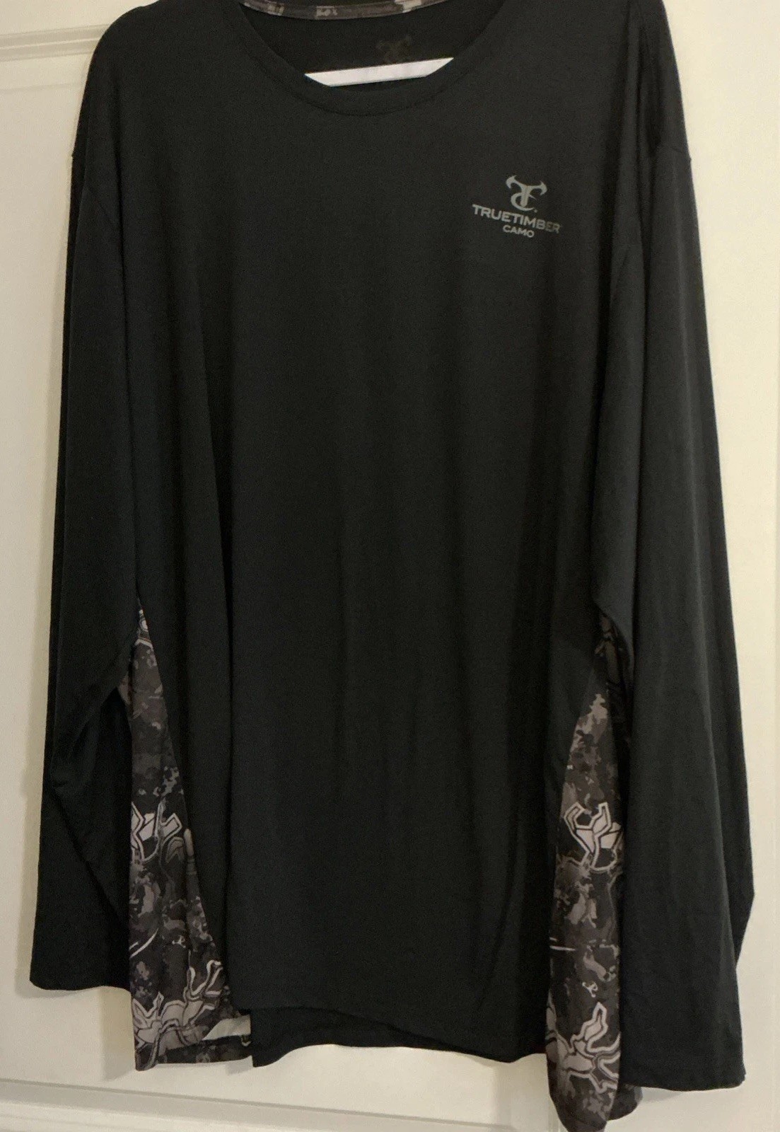 True Timber Men’s Performance Shirt Black/Camo Trim Long Sleeves/Crew Neck  3XL
