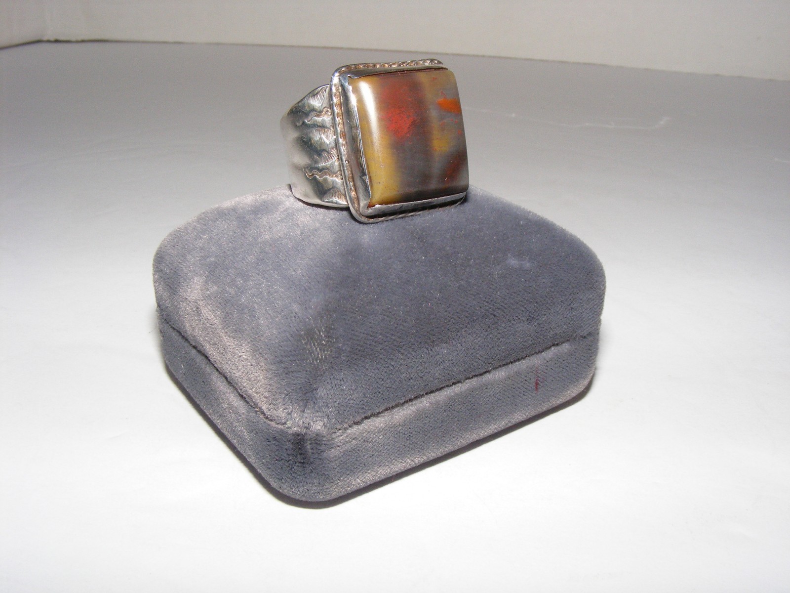 Vintage Native American  Petrified Wood & Stamped Silver Ring Size 11