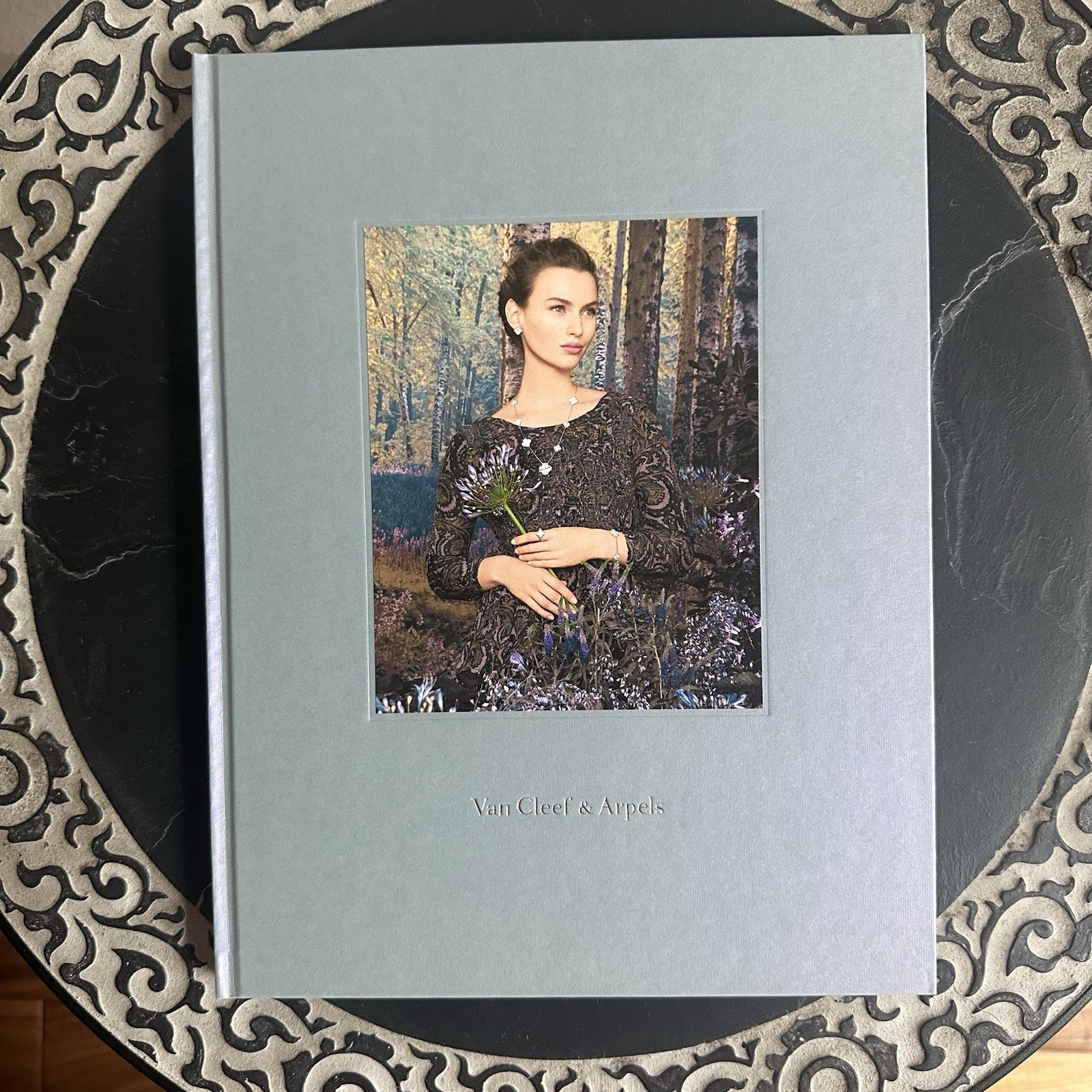 VAN CLEEF & ARPELS 2026 JEWELRY CATALOG BOOK NEW COLLECTION